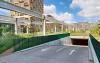 Jardin sur le toit d'un garage souterrain